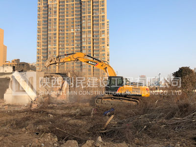 鎬京學院鍋樓房拆除